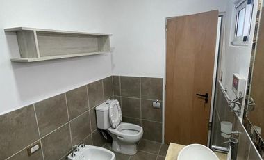 GRAN OPORTUNIDAD CASA A ESTRENAR ZONA SEMINARIO  - Parana