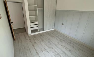 GRAN OPORTUNIDAD CASA A ESTRENAR ZONA SEMINARIO  - Parana