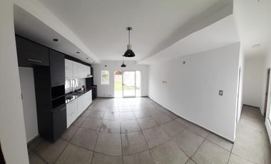 GRAN OPORTUNIDAD CASA A ESTRENAR ZONA SEMINARIO  - Parana