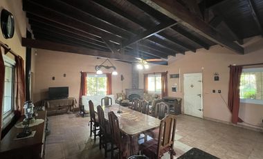 Casa Quinta de 4 amb. a la venta en Santa Anita