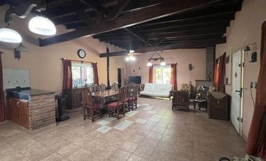 Casa Quinta de 4 amb. a la venta en Santa Anita