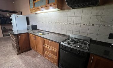 Casa Quinta de 4 amb. a la venta en Santa Anita