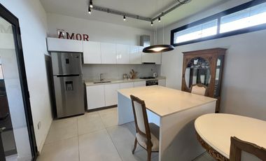Venta casa de 2 dormitorios con 2 cocheras y pileta en EcoPueblo, Alvear