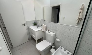 Venta casa de 2 dormitorios con 2 cocheras y pileta en EcoPueblo, Alvear
