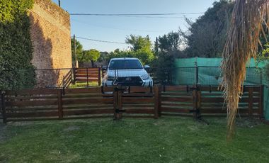Casa en venta en Villa Lia en esquina