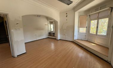 CASA COMERCIAL, IDEAL CONSULTAS MEDICAS, OFICINA, HOSTAL