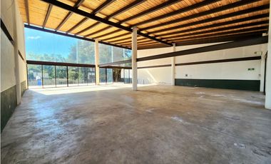 Local en renta en el centro de Avándaro Valle de Bravo