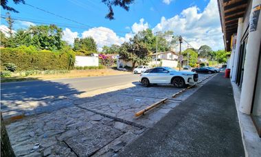Local en renta en el centro de Avándaro Valle de Bravo