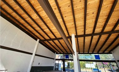 Local en renta en el centro de Avándaro Valle de Bravo