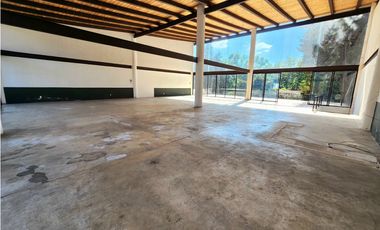 Local en renta en el centro de Avándaro Valle de Bravo