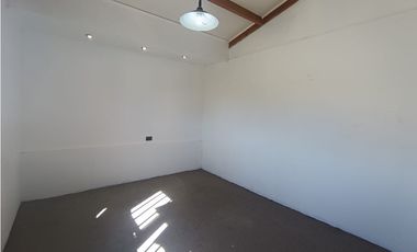 Arriendo Acogedora Casa en Troncos Viejos, Villa Alemana.