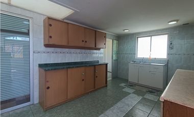 Arriendo Acogedora Casa en Troncos Viejos, Villa Alemana.