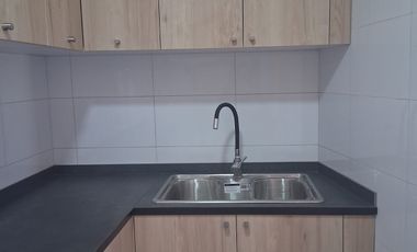 Vende depto 3D2B luminoso en pleno centro de Valparaiso