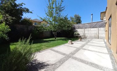 CASA EN VENTA RCUTREMO - CURICO
