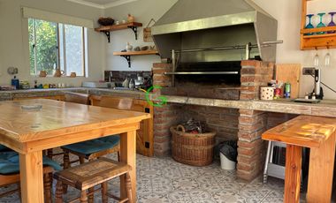 VENTA CASA EN CONDOMINIO DE ZAPALLAR EN CURICÓ