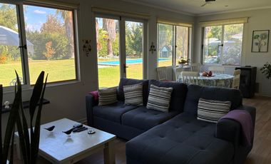 VENTA CASA EN CONDOMINIO DE ZAPALLAR EN CURICÓ