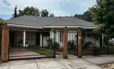 VENTA CASA PIRINEOS II EN AV ESPAÑA DE CURICO