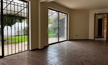 VENTA CASA PIRINEOS II EN AV ESPAÑA DE CURICO