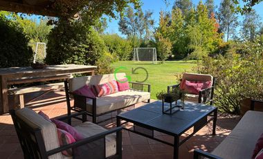 VENTA CASA EN CONDOMINIO DE ZAPALLAR EN CURICÓ