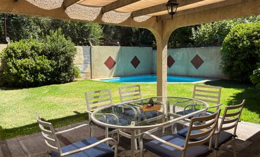 CASA EN VENTA SECRTOR RUCATREMO - CURICO