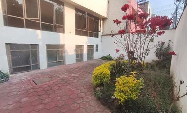 Casa en Venta en Villa Quietud, el corazón de Coapa