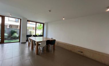 AMOBLADO-ARRIENDO DEPTO 3D-2B. VITACURA