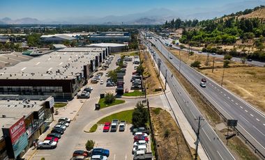 OPORTUNIDAD BODEGA/SALA DE VENTAS/OFICINAS COLINA