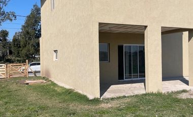 CASA 3 AMBIENTES EN VENTA, BARRIO SEMI CERRADO CARDALES CHICO, LOS CARDALES