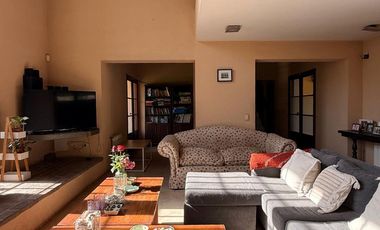 CASA 4 AMBIENTES EN VENTA, BARRIO SAN JORGE, LOS CARDALES