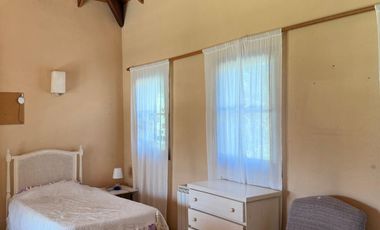 CASA 4 AMBIENTES EN VENTA, BARRIO SAN JORGE, LOS CARDALES