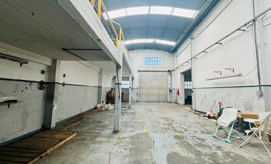 Galpón en  Venta Ramos Mejía