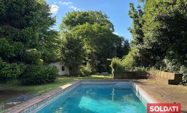 Casa a  la venta - Los Nogales.