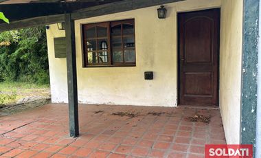 Casa a  la venta - Los Nogales.