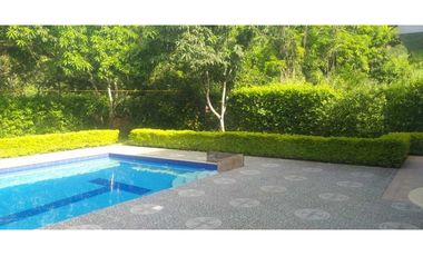 Casa Campestre En San Joaquín - La Mesa