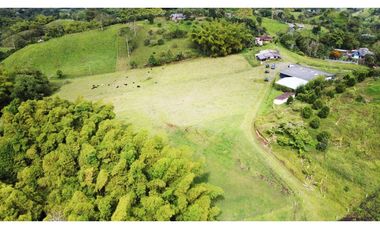 ESPECTACULAR FINCA GANADERA FILANDIA 17 GL