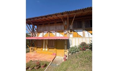 FINCA PEQUEÑA ALTAMENTE PRODUCTIVA CON CULTIVOS, TURISMO  EN FILANDIA