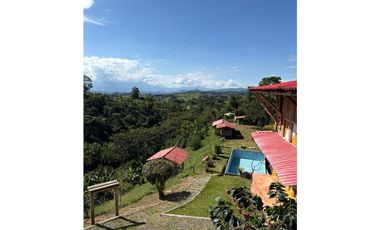 FINCA PEQUEÑA ALTAMENTE PRODUCTIVA CON CULTIVOS, TURISMO  EN FILANDIA