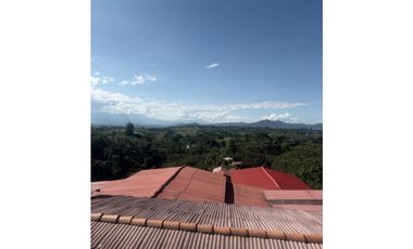 FINCA PEQUEÑA ALTAMENTE PRODUCTIVA CON CULTIVOS, TURISMO  EN FILANDIA