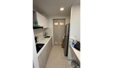 Apartamento amoblado o sin amoblar para la renta en Unicentro