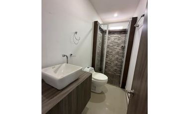 VENTA DE CASA  TRES NIVELES EN CONDOMINIO VILLA DEL SOL JAMUND VALLE