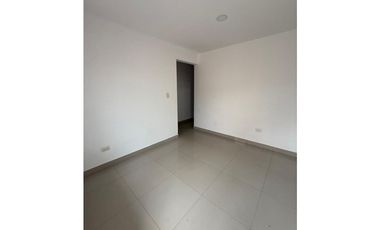 VENTA DE CASA  TRES NIVELES EN CONDOMINIO VILLA DEL SOL JAMUND VALLE