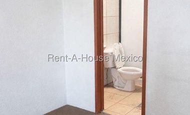 Casa en Venta en Cuautitlán Izcalli Jardines del Alba VE 26-2310