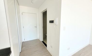 Pico 3100 - Saavedra - Monoambiente de 50 metros totales   Balcón aterrazado