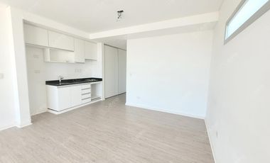 Pico 3100 - Saavedra - Monoambiente de 50 metros totales   Balcón aterrazado