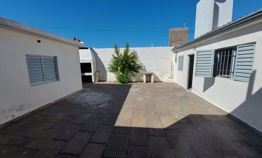 Casa en  Moreno al 1300 - Santo Tome