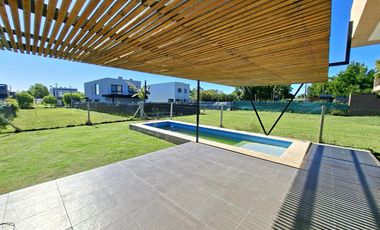 Casa de tres dormitorios en Gorina