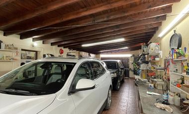 CASA 5 AMBIENTES EN VENTA, CENTRO DEL PUEBLO LOS CARDALES