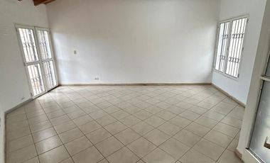 Casa en  Barrio Mariano Moreno
