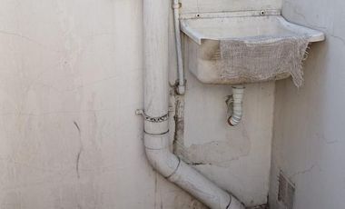 MONOAMBIENTE MODERNO CON COCINA SEPARADA SOBRE LA CURVA DE TURDERA