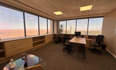 Oficina única totalmete equipada y amoblada con vista panorámica al río.